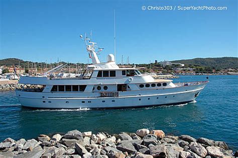 The classic Feadship Celine Ashley in Saint Tropez 